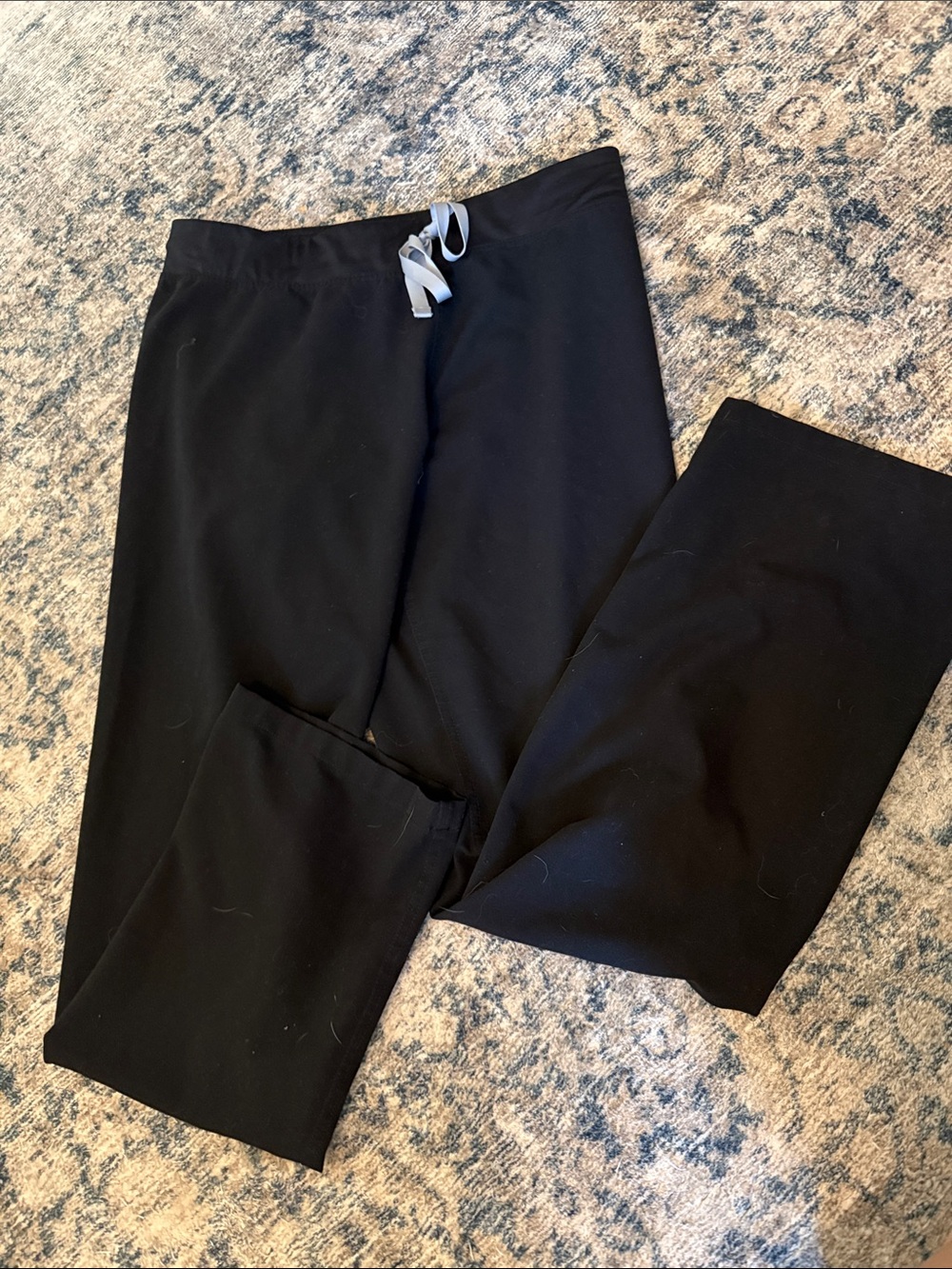 Women’s figs black scrub pants